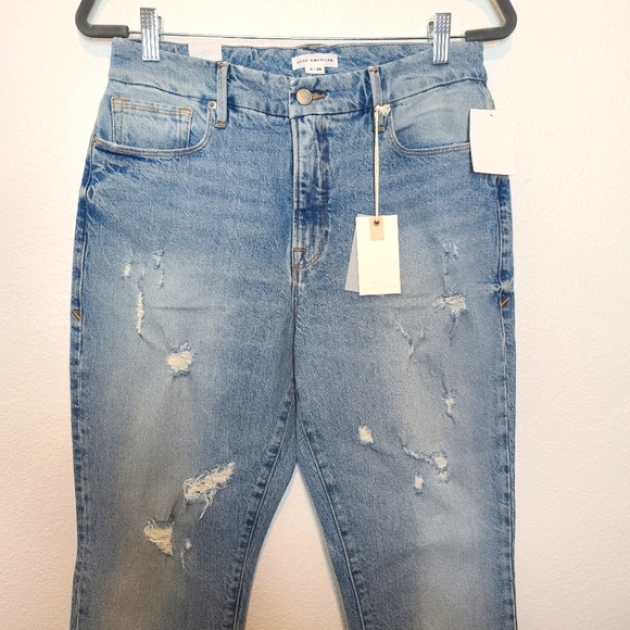 GOOD AMERICAN Good Classic Hi-Rise Distressed Jeans NWT Size 28 - Picture 5 of 12
